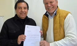 Eduardo Leite se manifesta sobre prisão domiciliar de Bolsonaro