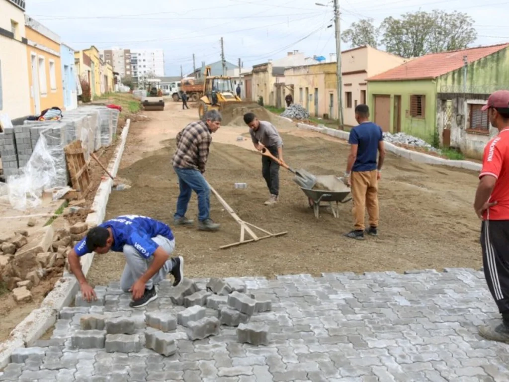 Mobilização é para o calçamento de 65 quadras