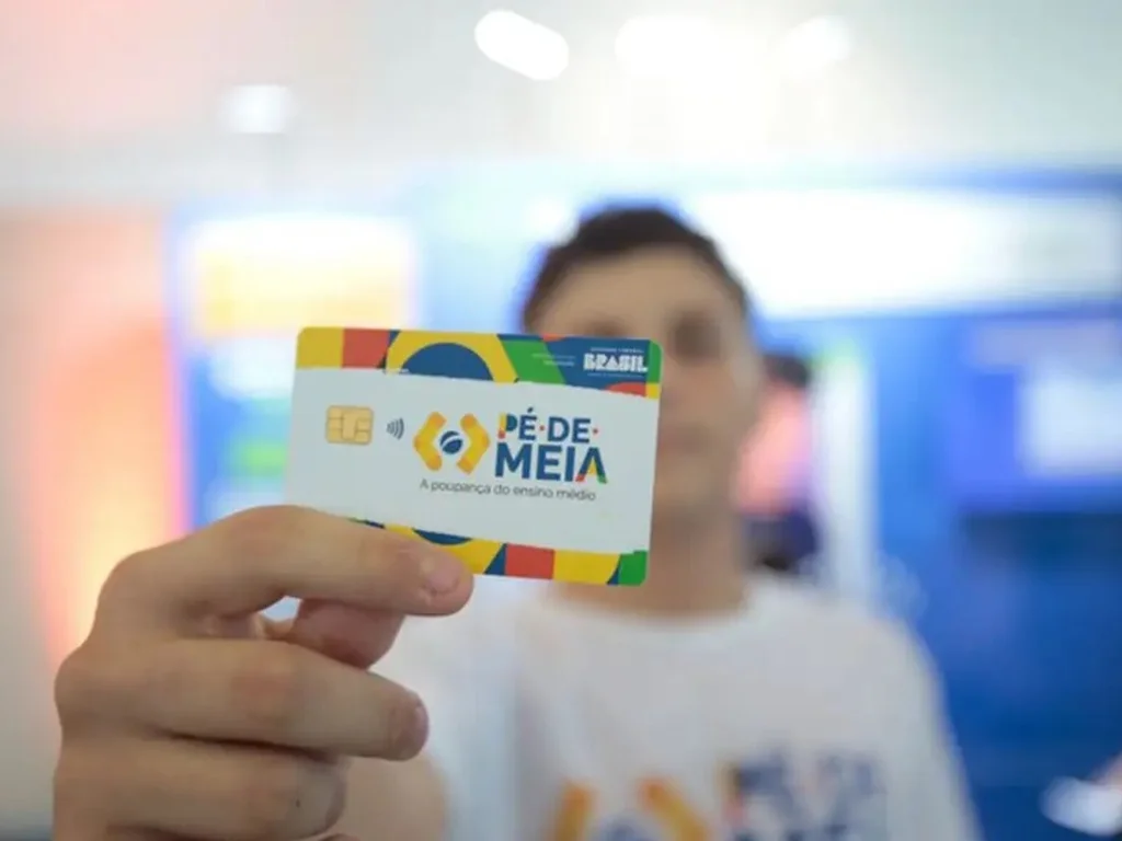 Pé-de-Meia para estudantes do ensino médio sai ainda em fevereiro