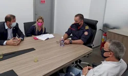 Começa vacinação de pessoas de 50 a 54 anos