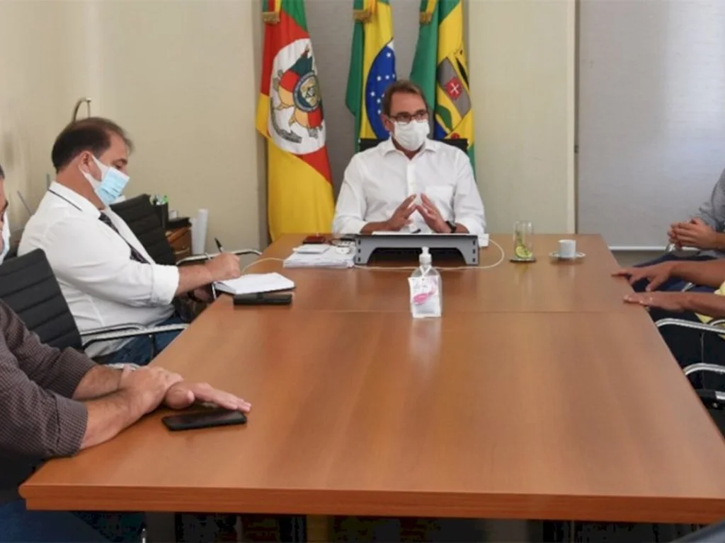 Prefeitura e Câmara dialogam sobre recursos