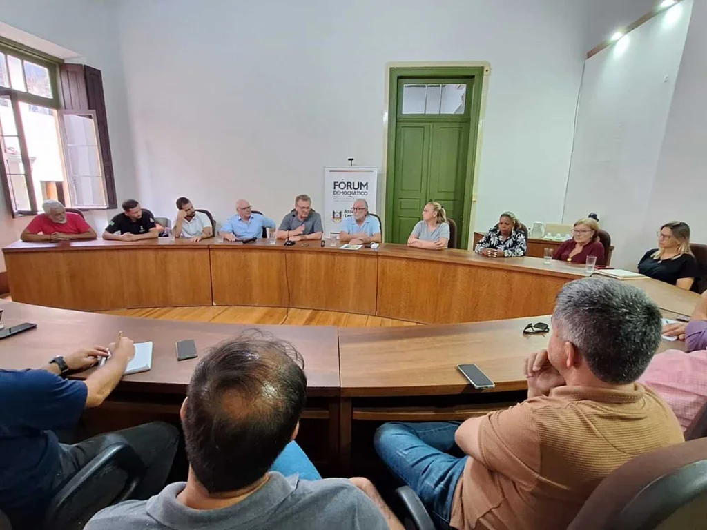 Bagé sedia reunião do Fórum Democrático de Desenvolvimento Regional