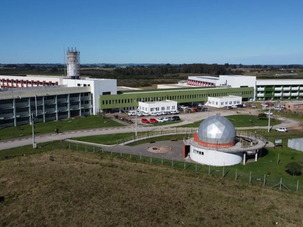 Banca reconhece falha e Universidade acompanha apuração