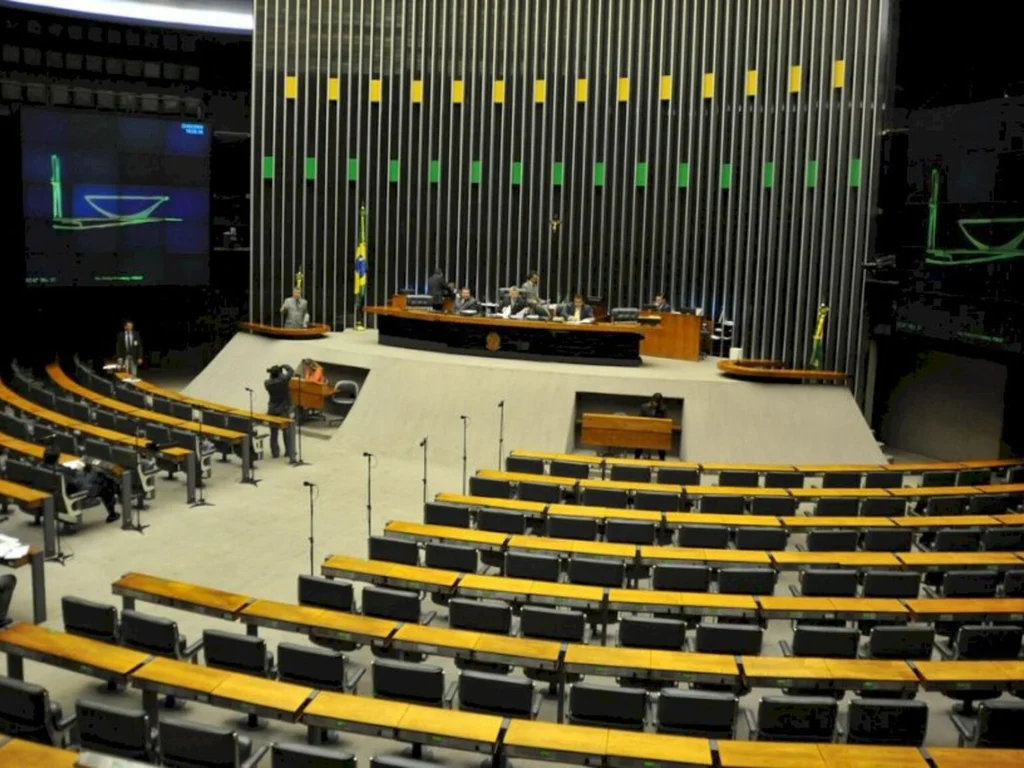 Cresce apoio a privatizações