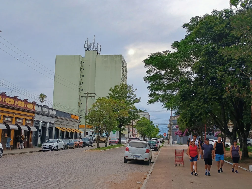 Defesa Civil alerta para temporais intensos