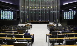 Aprovado projeto que aumenta número de deputados