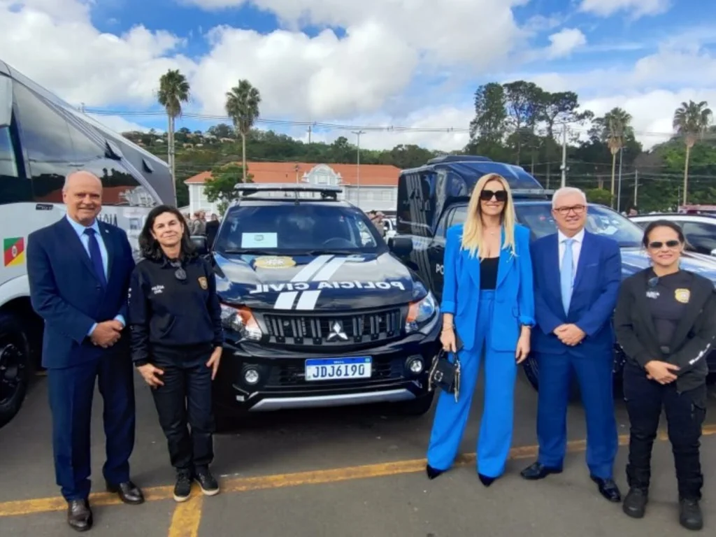 Cartório de Crimes Ambientais de Bagé recebe nova viatura