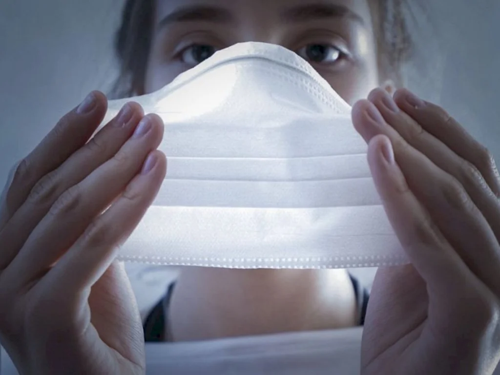 Leitores são favoráveis a manutenção do uso de máscaras