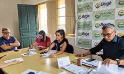 Começa vacinação de idosos com doses bivalentes