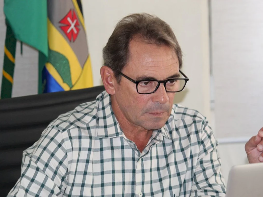 Decreto proíbe corte no fornecimento de água e estabelece regras para empresas que trabalham com a venda de material de construção