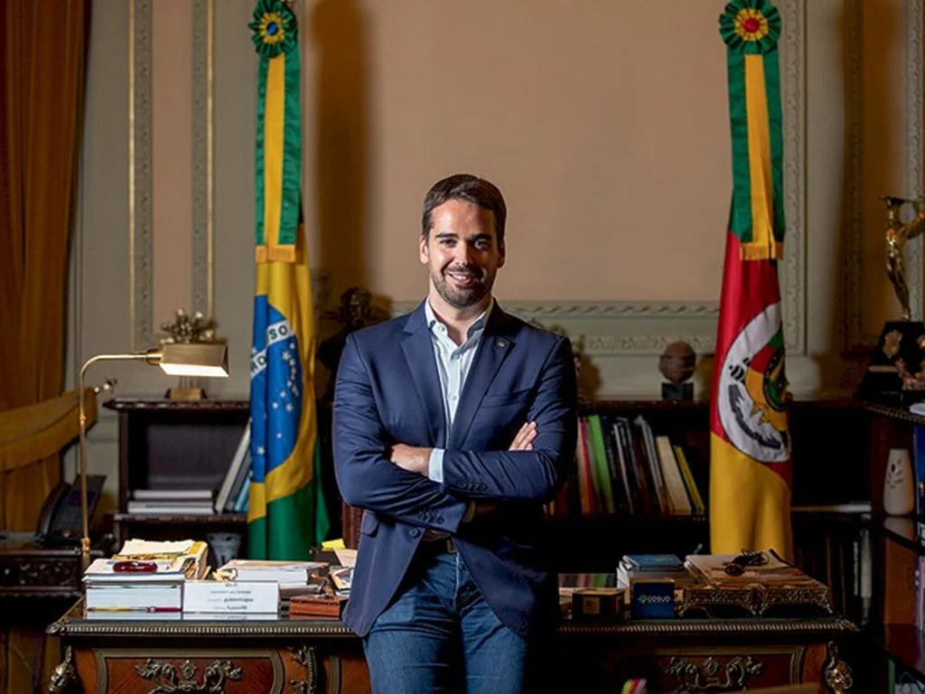 Eduardo Leite assume ser gay e diz que vai disputar pré-candidatura
