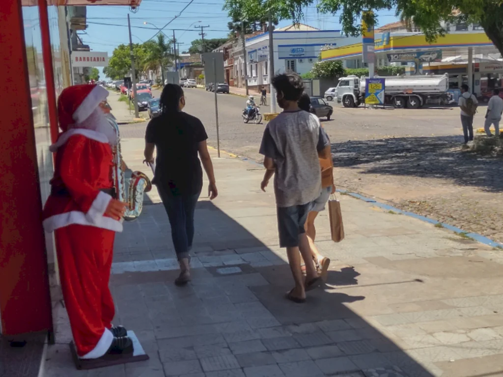 Aciba detalha campanha Neste Natal #compreemBagé