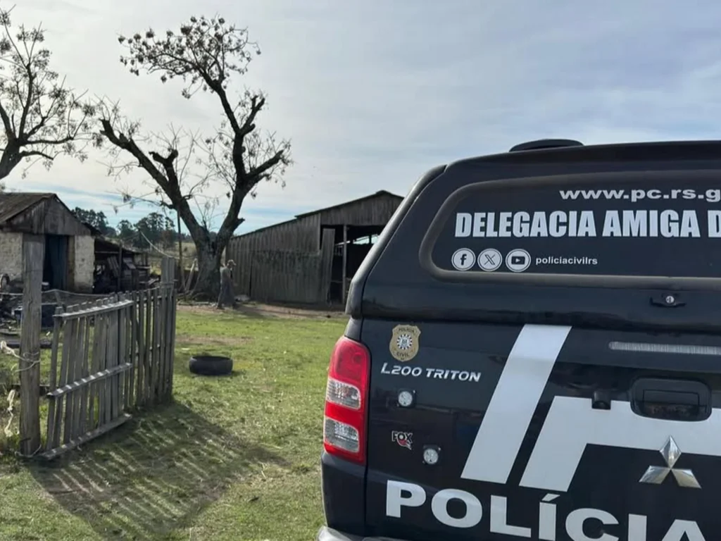 Homem é preso por maus-tratos a animais