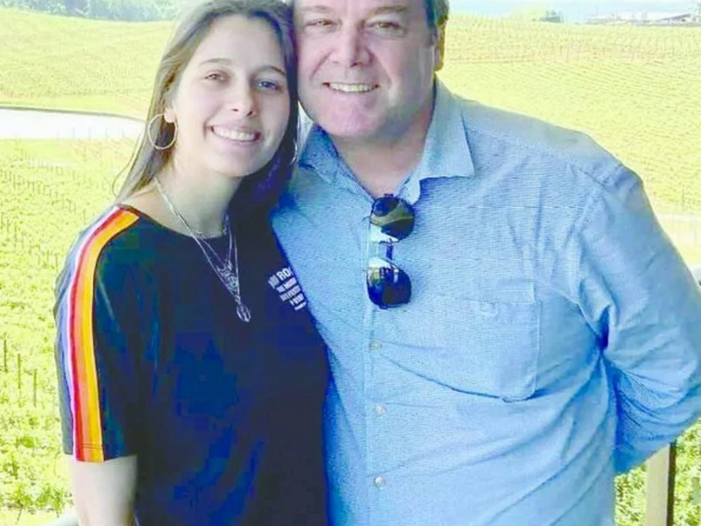 ‘O que é um amigo Uma única alma habitando dois corpos’  –  Aristóteles