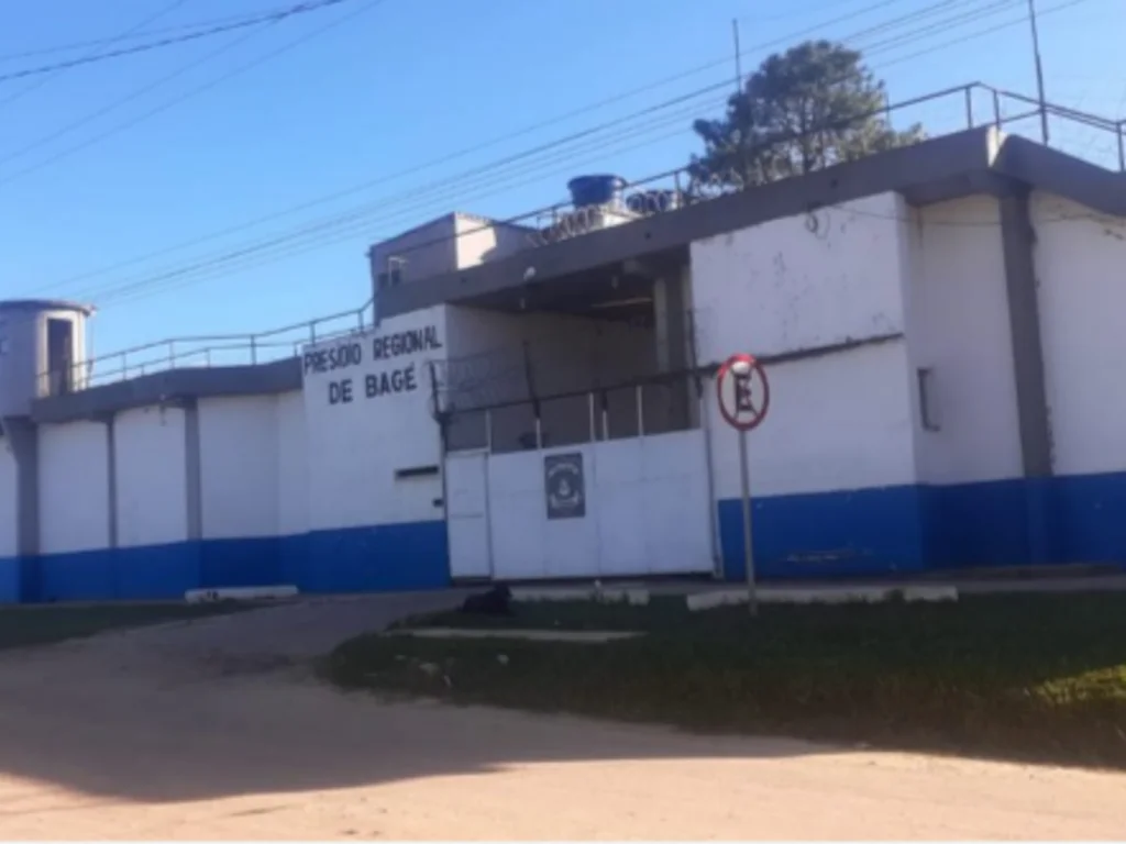 Comando de dentro do presídio acaba em prisões
