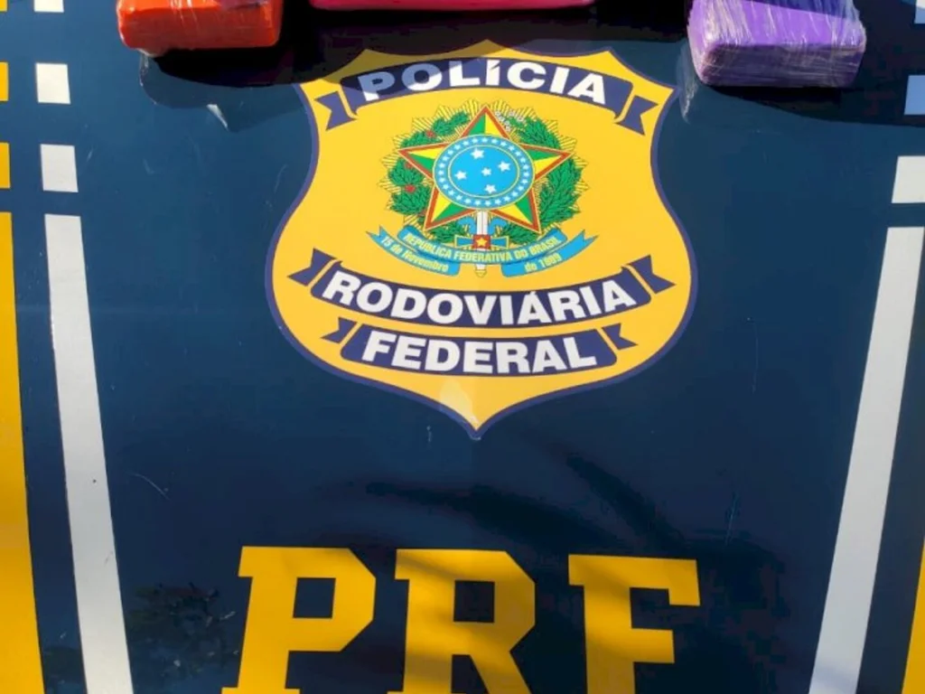 PRF prende grávida com mais de cinco quilos de cocaína em Bagé