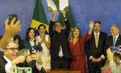 Vacinação ocorre neste sábado no Coreto