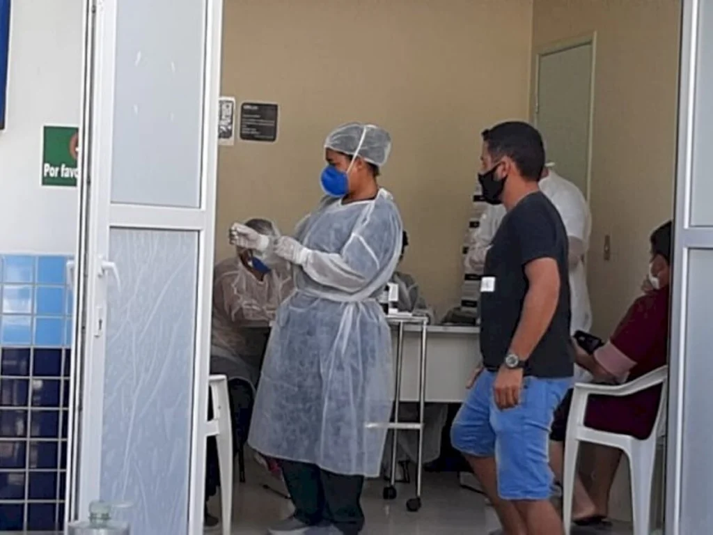 Final de semana teve mais de 180 novos casos de covid-19