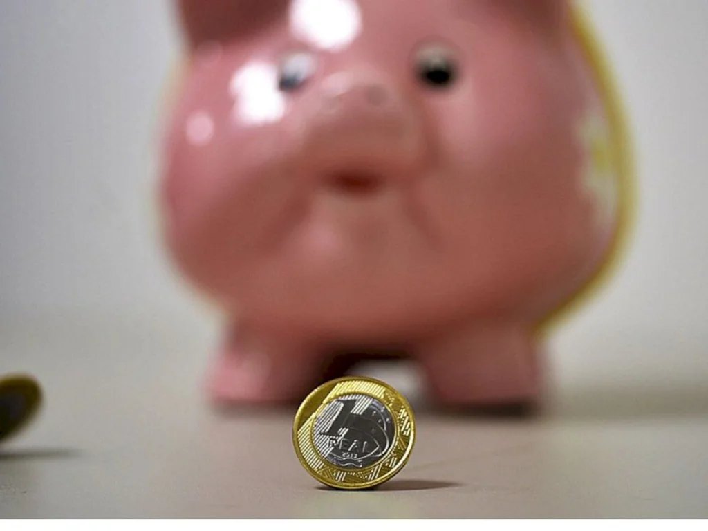 Poupança rende mais que inflação pela primeira vez desde 2018