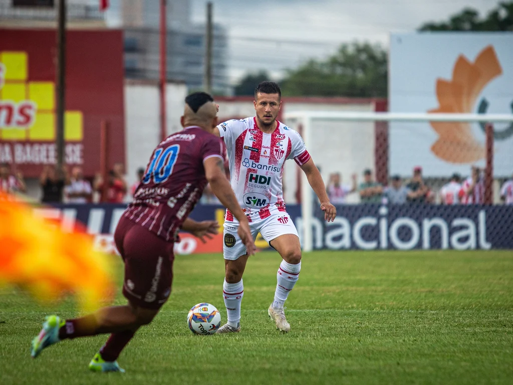 Guarany desperdiça várias chances de gol e empata com o Caxias