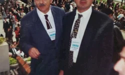 Hamm entrega ônibus e anuncia emendas