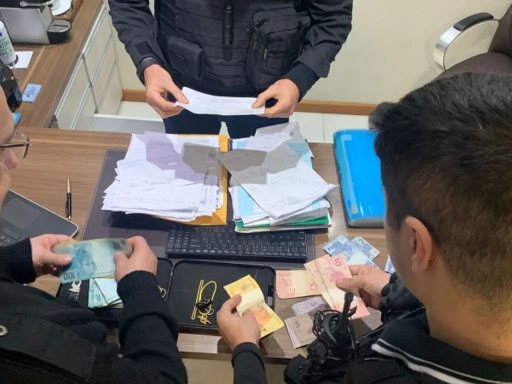 Médico da Santa Casa é alvo da Operação Por Fora