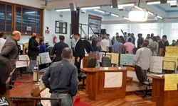 Dória vence Leite nas prévias do PSDB