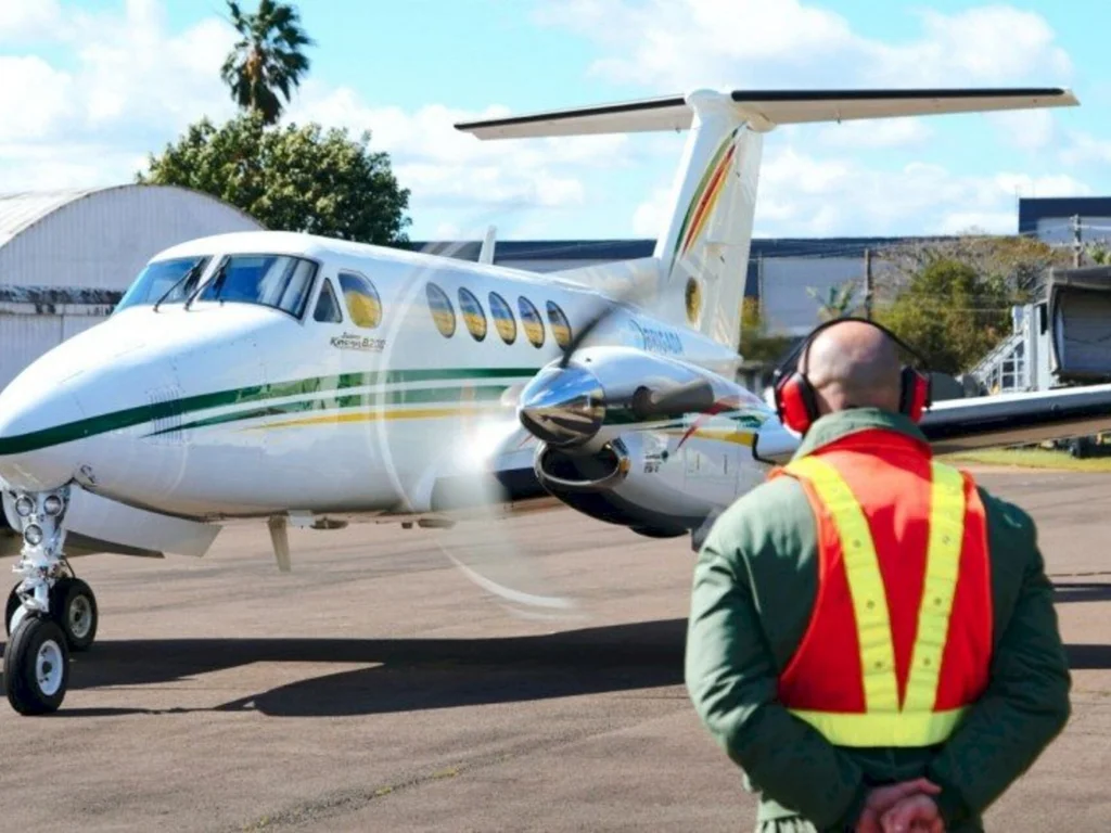 Aeronaves da Civil e da BM transportam vacinas