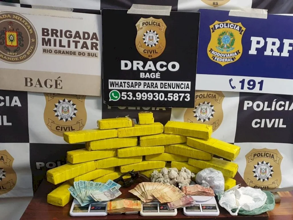 Polícia apreende grande quantidade de droga