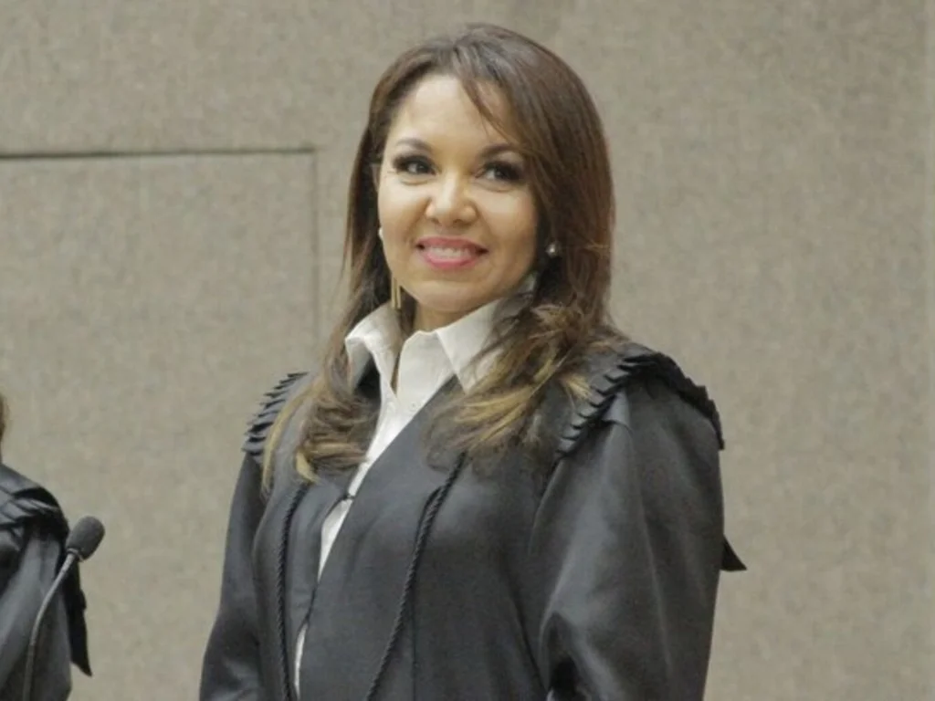 Justiça revoga liminar e mantém intervenção no MDB