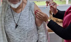 Saúde aplica fumacê para combate à dengue