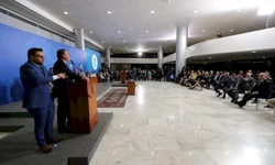 Dória vence Leite nas prévias do PSDB