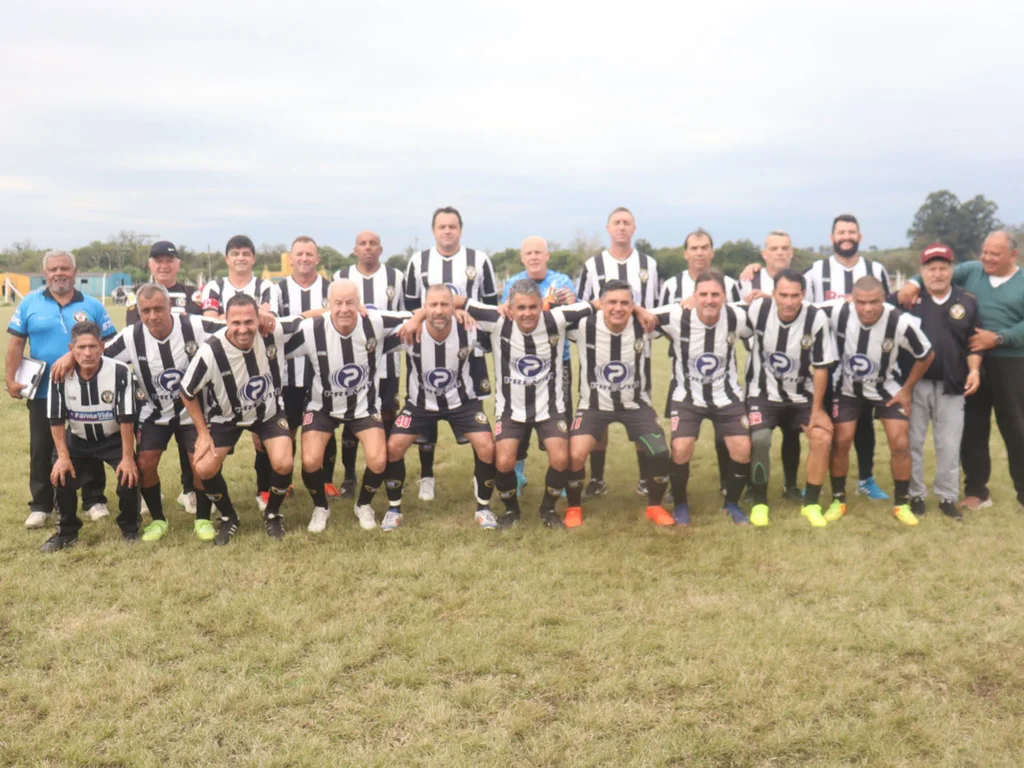 Gente Bem surgiu através de um grupo de amigos