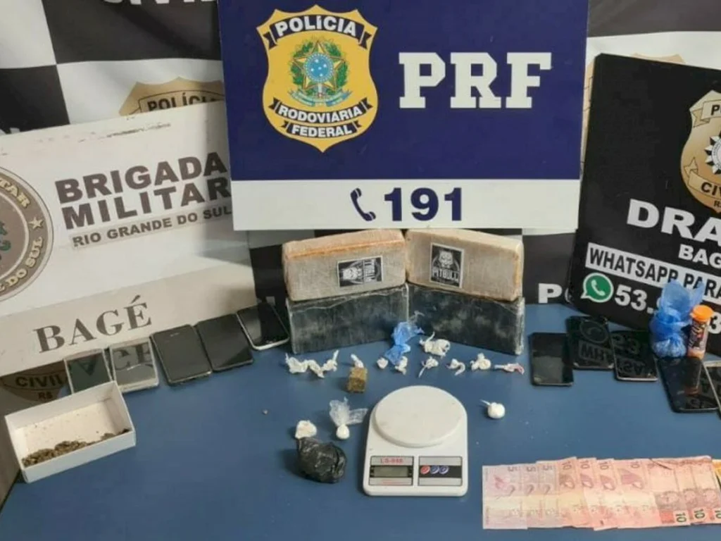 Ação conjunta prende quatro pessoas com drogas em Bagé