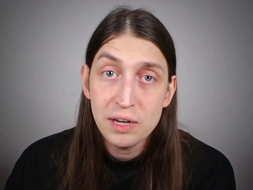 Luiz Mércio realiza live sobre segurança de crianças e adolescentes