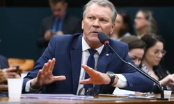 Bolsonaro e aliados são oficialmente réus por golpe de Estado