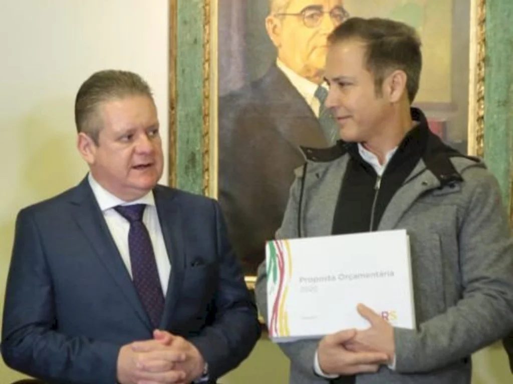 Vice-governador engrossa as fileiras tucanas