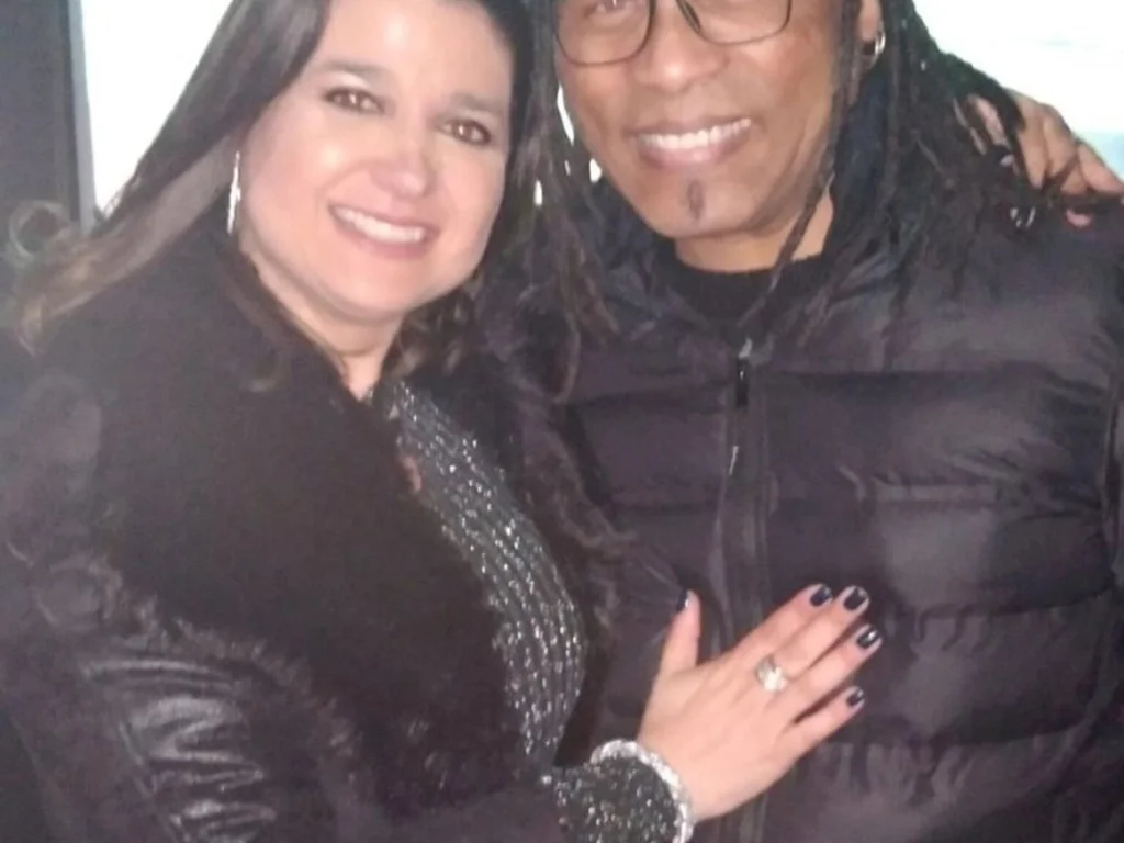 Anelise Gimenes Podcast tem entrevista com Serginho Moah