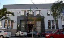 Câmara aprova projeto que põe fim aos supersalários