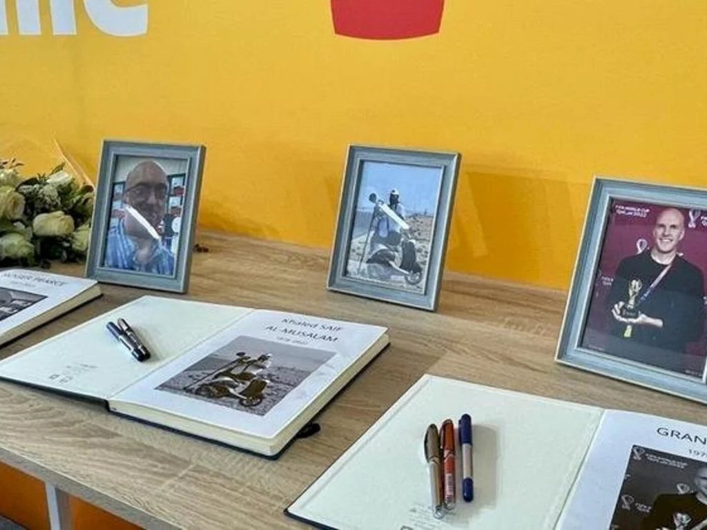 Jornalistas mortos no Catar são homenageados