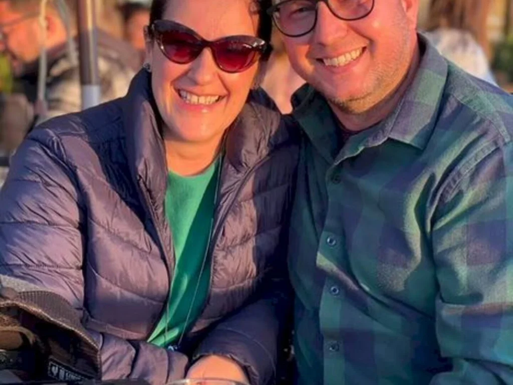 ‘Quando afrontados por seres ainda moralmente pequenos, não devemos descer até eles; eles, sim, devem subir através das conquistas ocasionadas pelas boas ações’   MP