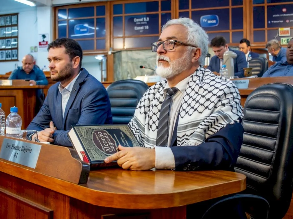 Povo árabe recebe reconhecimento no Legislativo