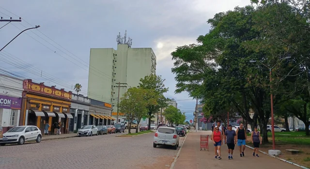 Defesa Civil alerta para temporais intensos