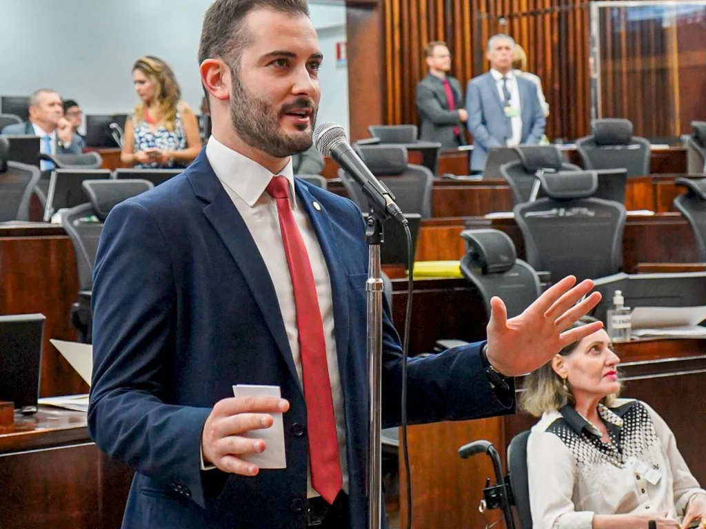 Mais de 500 leis no Estado serão extintas