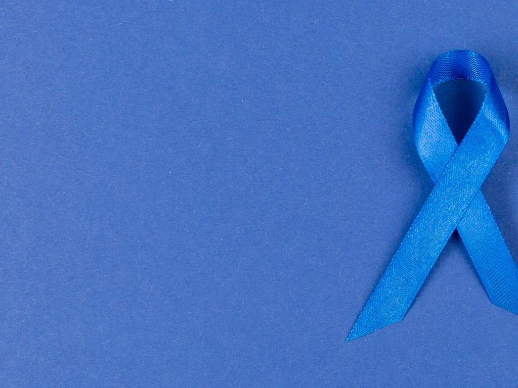 Março Azul quer conscientizar sobre câncer de intestino