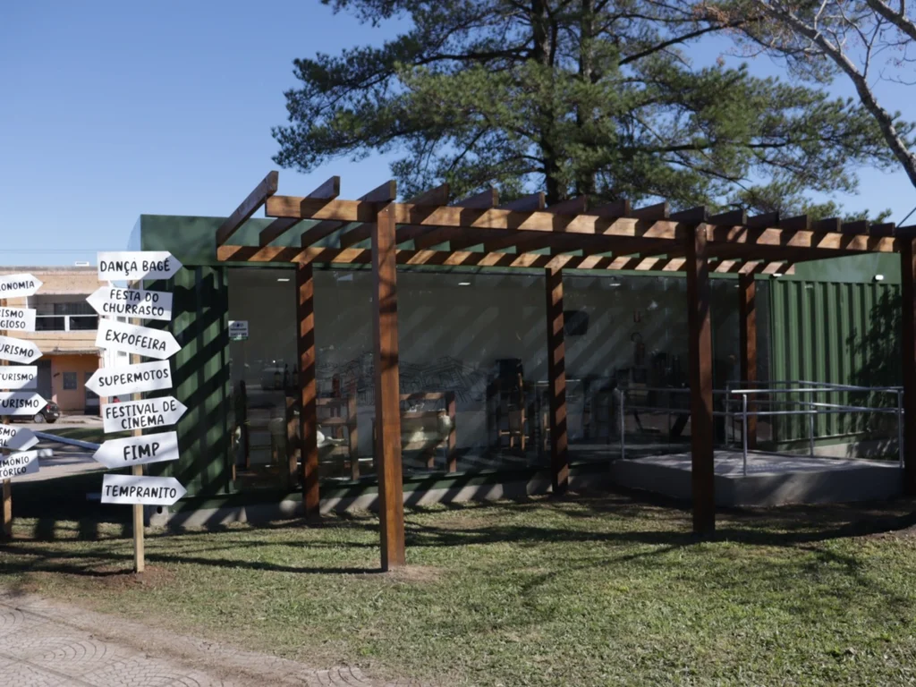 Bagé inaugura Centro de Informações ao Turista