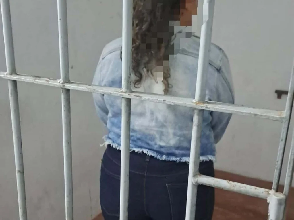Polícia Civil prende mulher por tráfico de entorpecentes