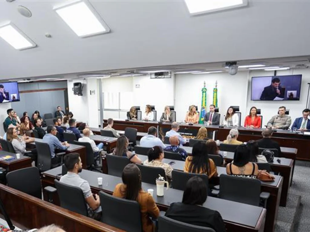 Criada Frente Parlamentar de Combate à Pedofilia e ao Abuso Infanto-Juvenil