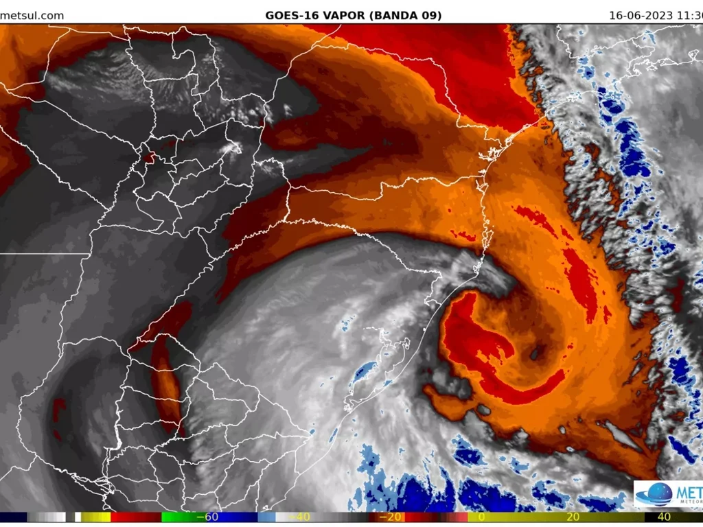 Governos garantem ação para mitigar efeitos do ciclone