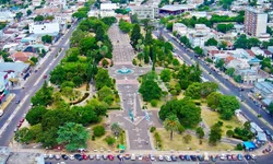 Aeronave recebe o batismo na pista do aeroporto
